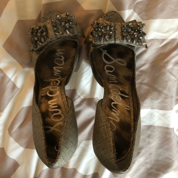 Sam Edelman Spiked Bow Heels - Size 8.5 - Picture 3 of 6